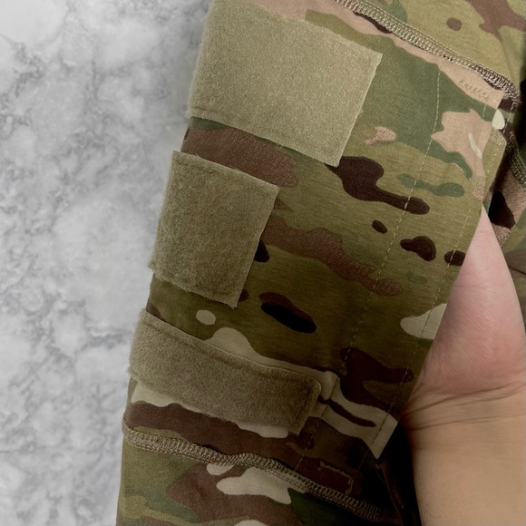 ⭐️ Massif Men’s Army OCP Flame Resistant Combat Shirt Size Medium - Picture 8 of 16